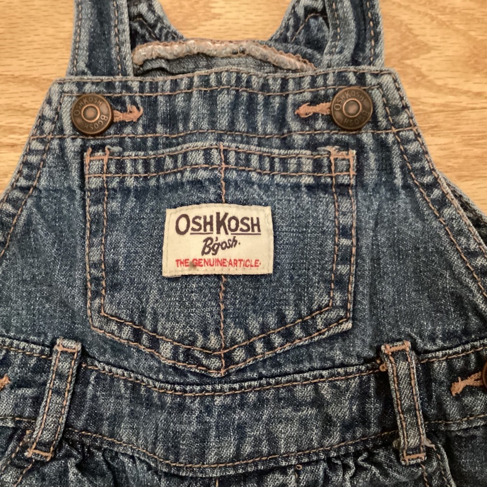 OshKosh Denim Jumper Size 18 mo - Picture 2 of 4